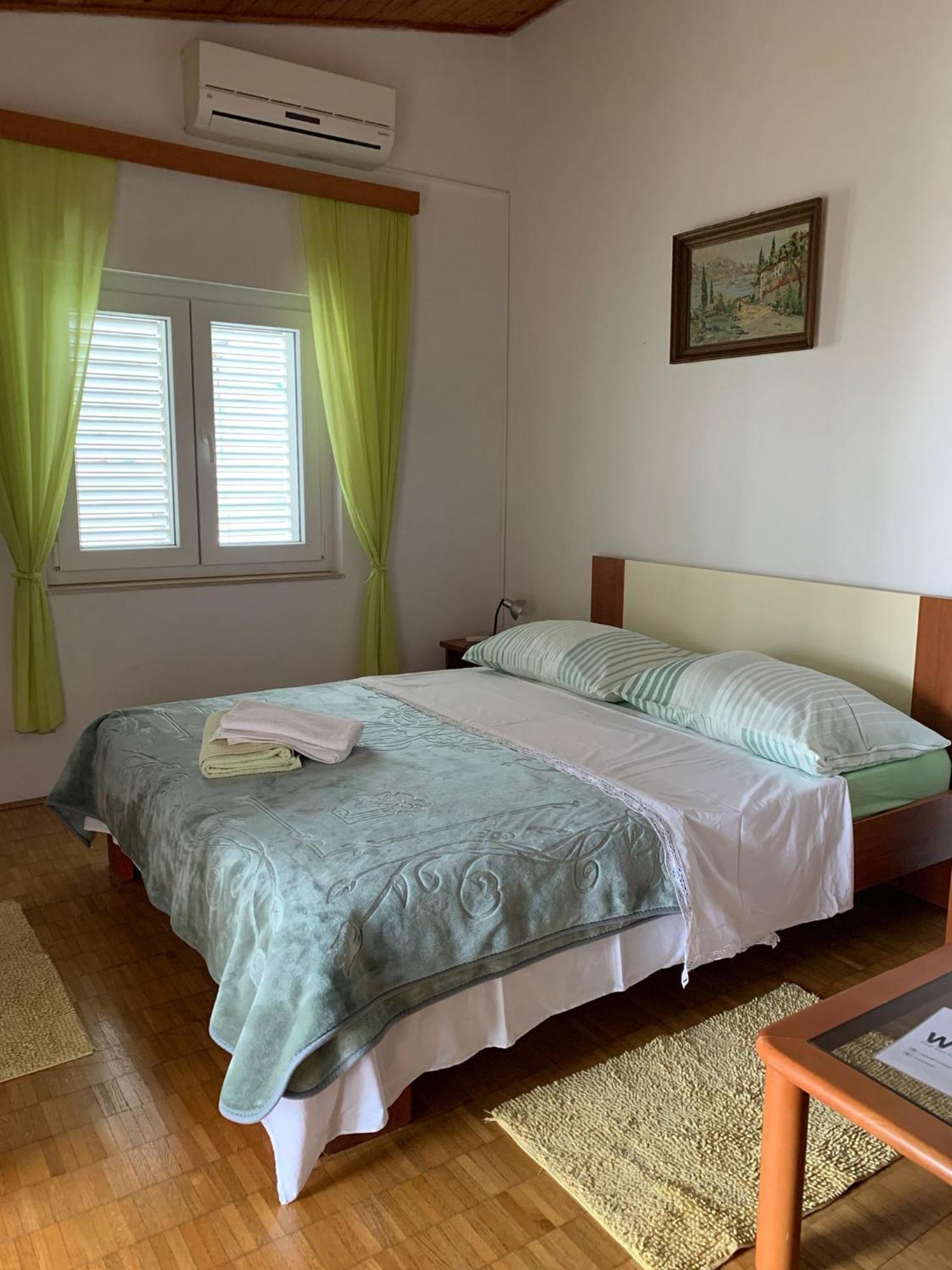 Captain'S House Baška Voda Eksteriør billede